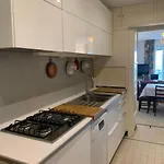 Appt De 6 Pers - Vu Proche Centre-ville Apartment *